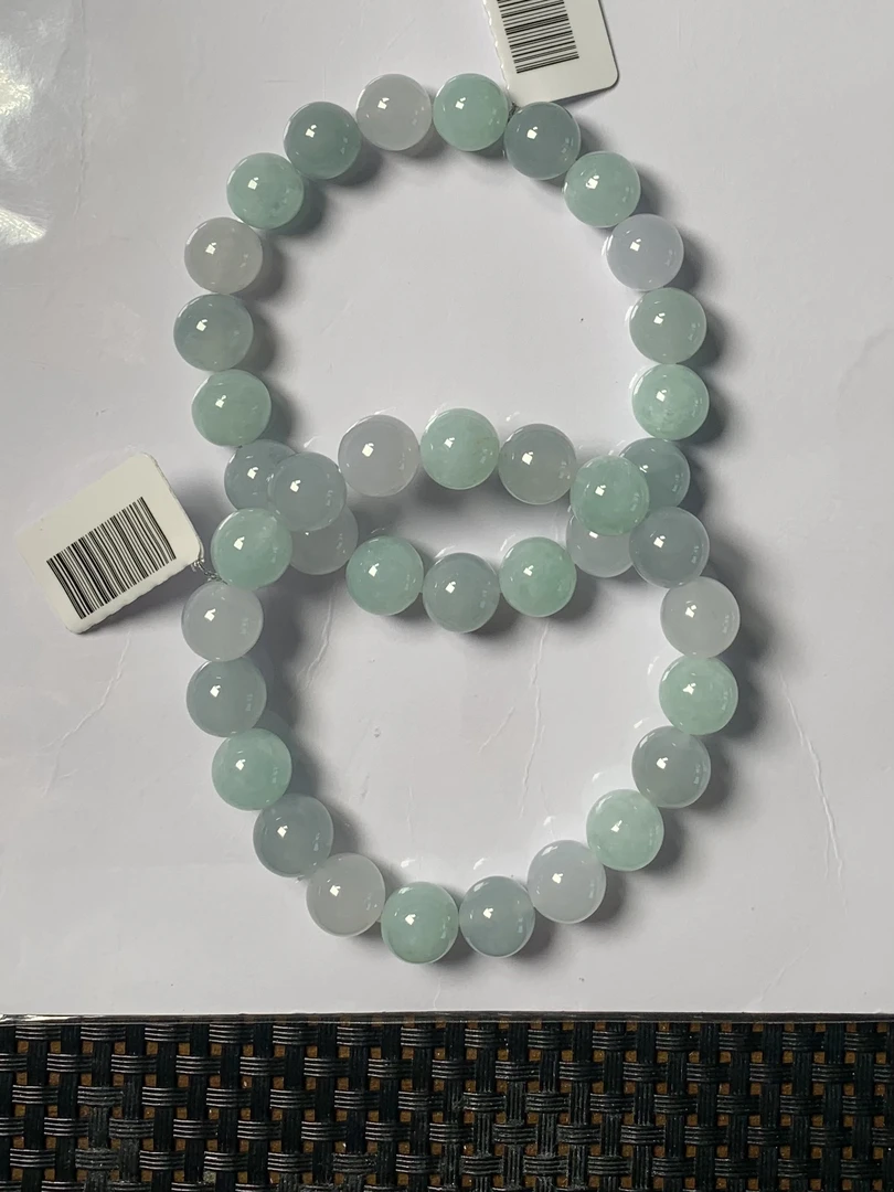 翡翠A货绿紫白手串多样性发货，发一件7 520