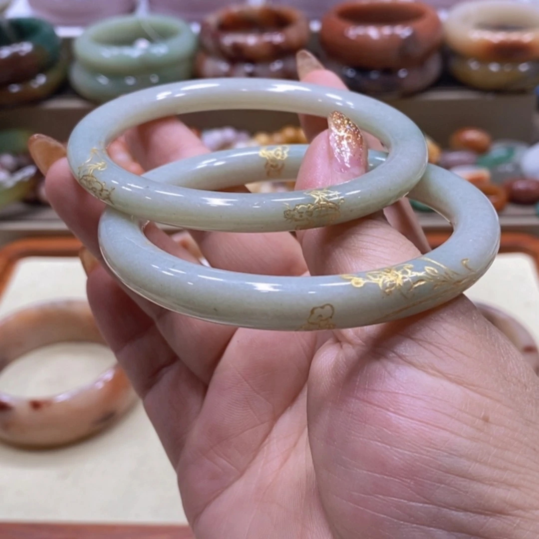 【闪购商品】未镶嵌手镯石英质玉懒*洋