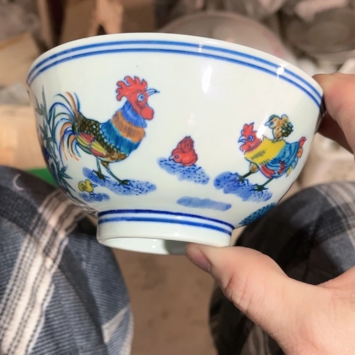 瓷片/////直径13.5厘米。绿。