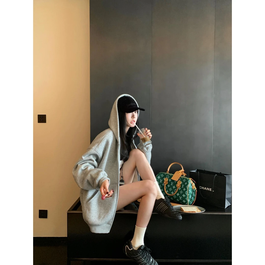 区区欧阳【acn*！长期从绒主义】420G羔毛印花连帽卫衣