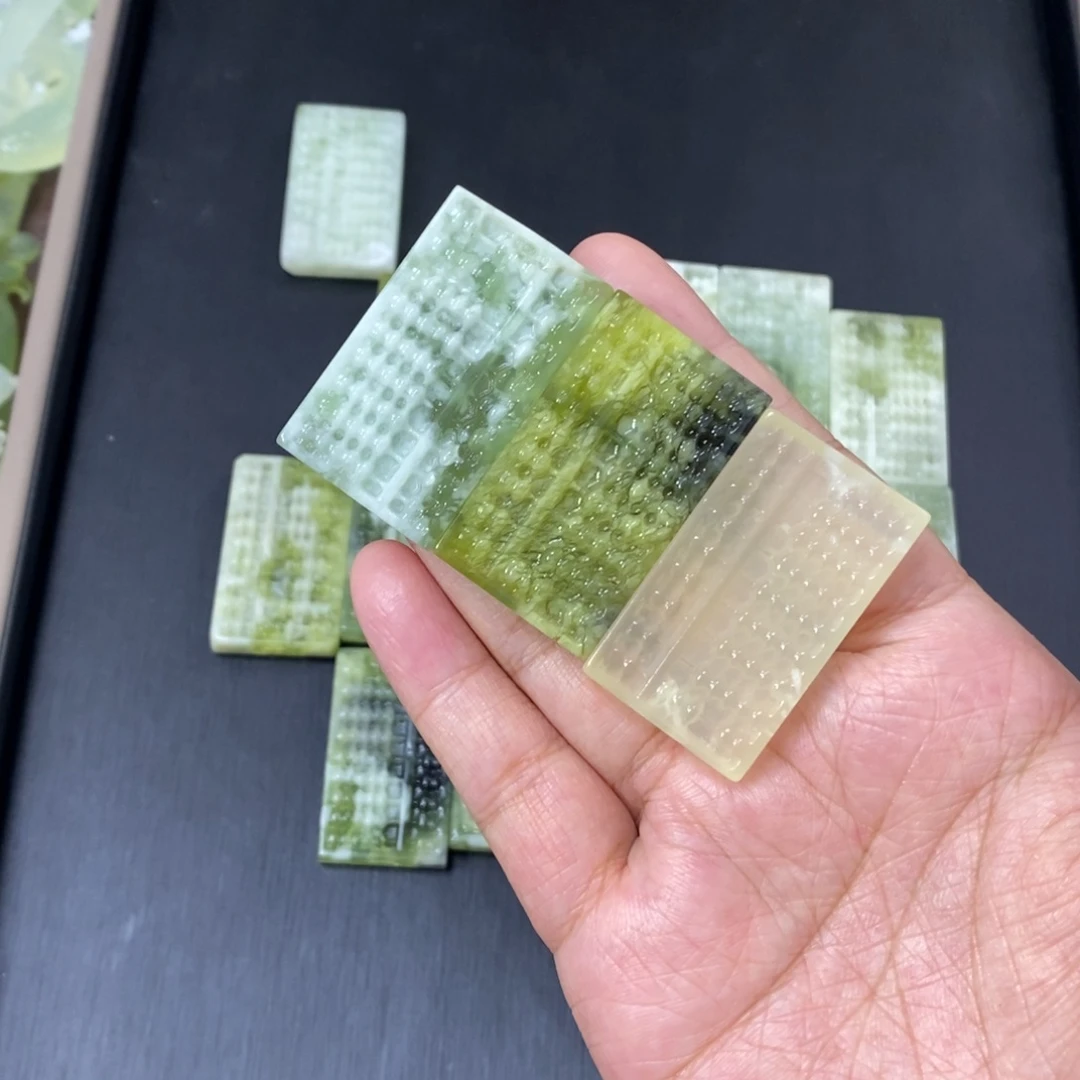 蛇纹石玉未镶嵌吊坠(不含链)?***?