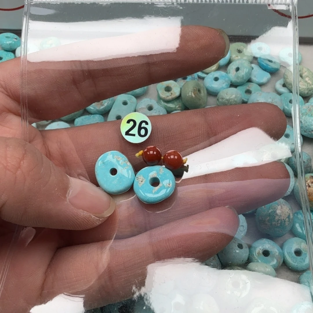 南红玛瑙未镶嵌珠宝奇石