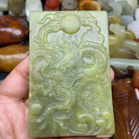 蛇纹石玉未镶嵌颈饰45