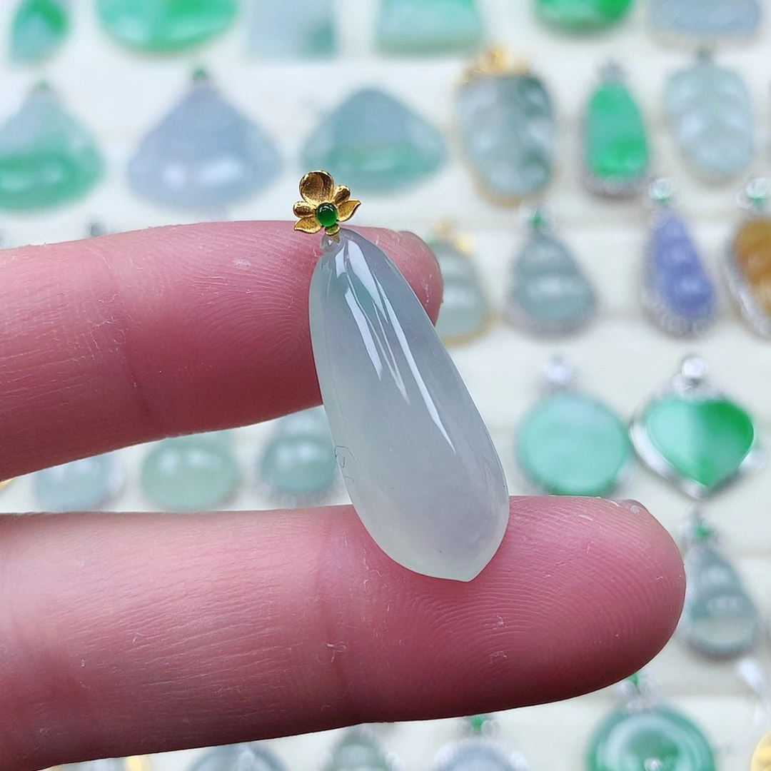 颈饰未镶嵌翡翠天然缅甸A货翡翠