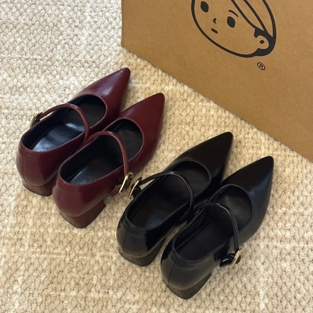 内增高尖头软皮黑色通勤日常芭蕾风百搭女高级感气质粗跟单鞋女