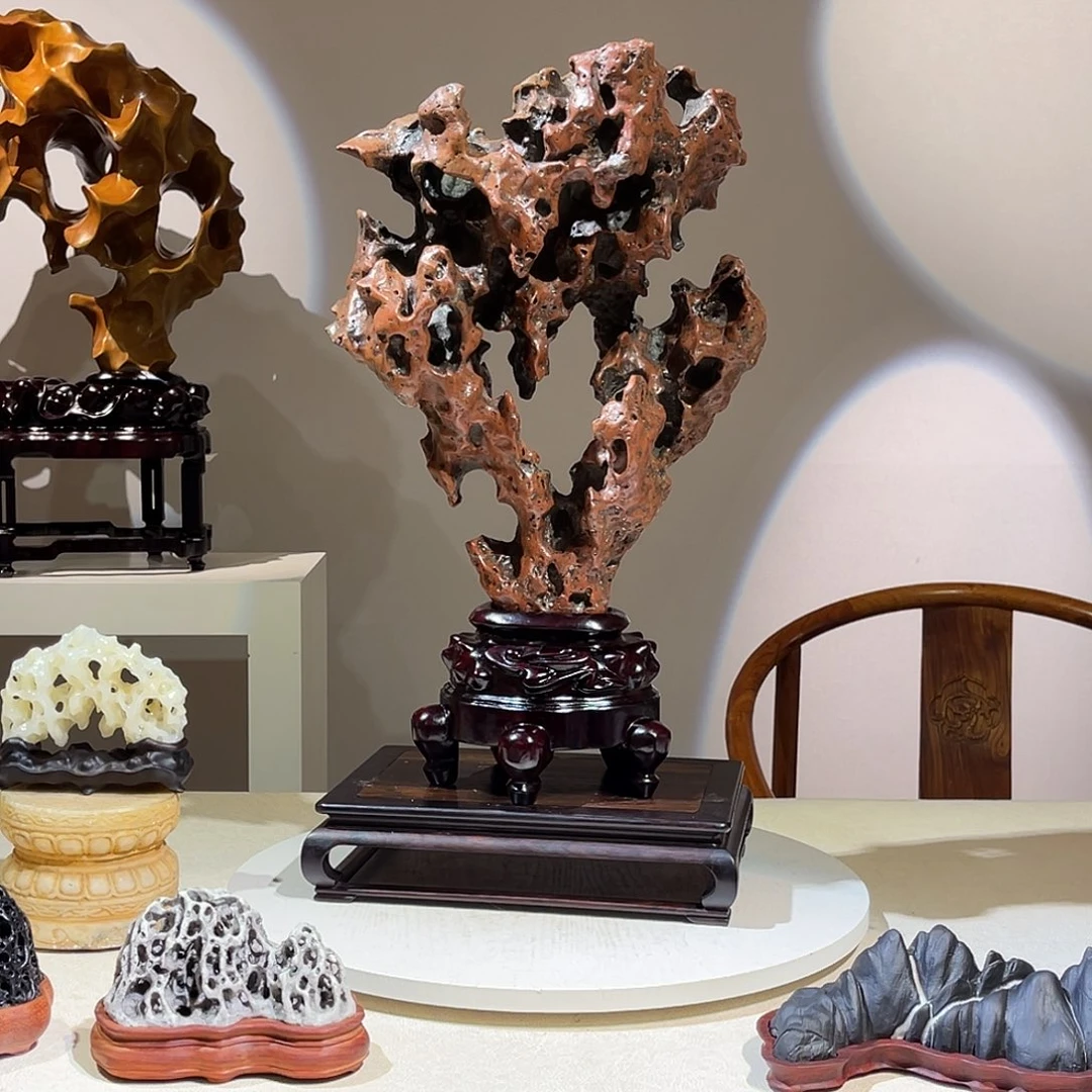 大***馆太湖石摆件，高，58。 宽，33