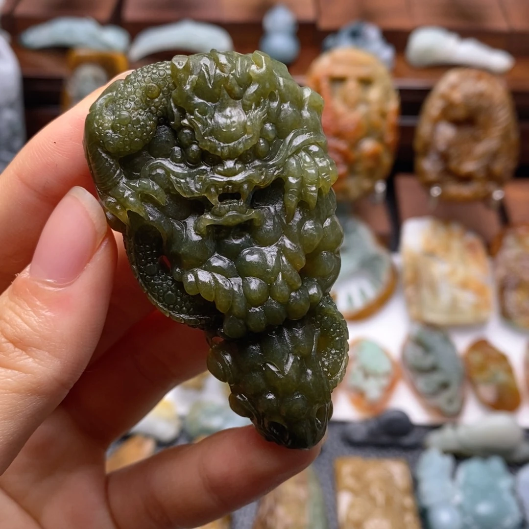 定制翡翠未镶嵌翡翠