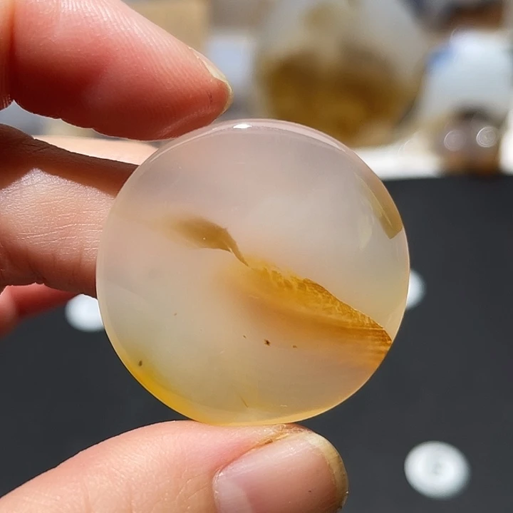 玛瑙/玉髓颈饰未镶嵌