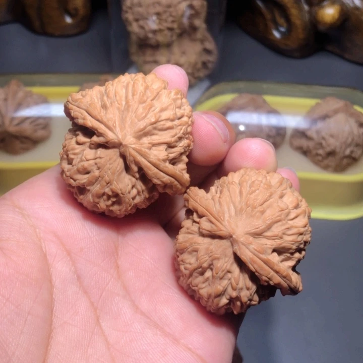 文玩核桃把件40球白