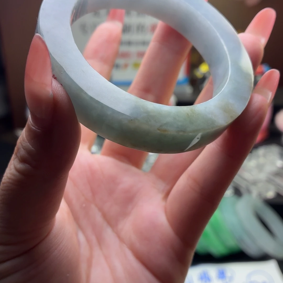 定制翡翠未镶嵌多样性发一