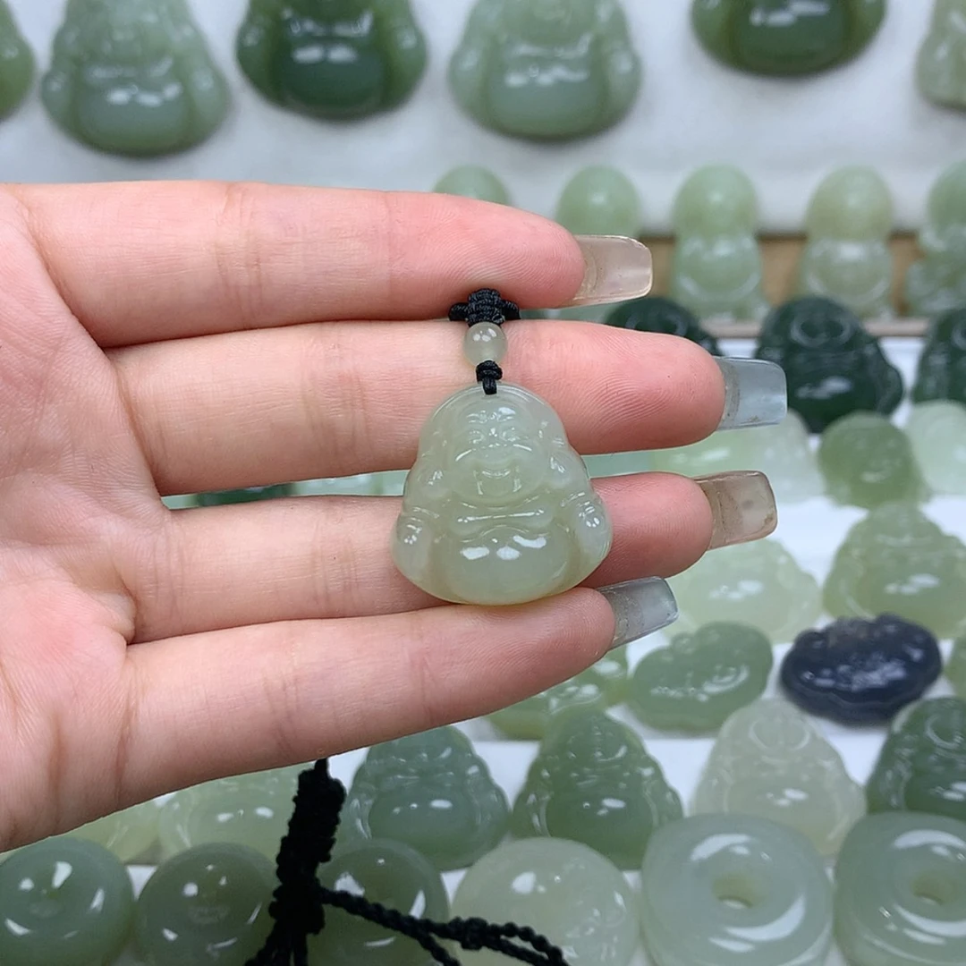 【闪购商品】颈饰未镶嵌和田玉