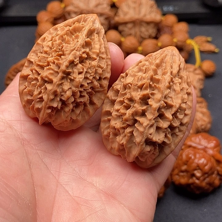 文玩核桃把件招财鼠