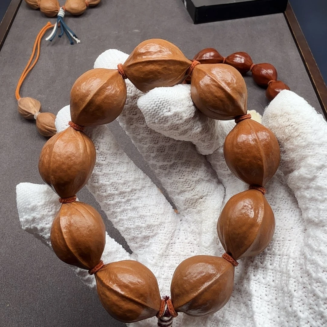 2.1*2.8大尺寸原生态梅林铁核手串