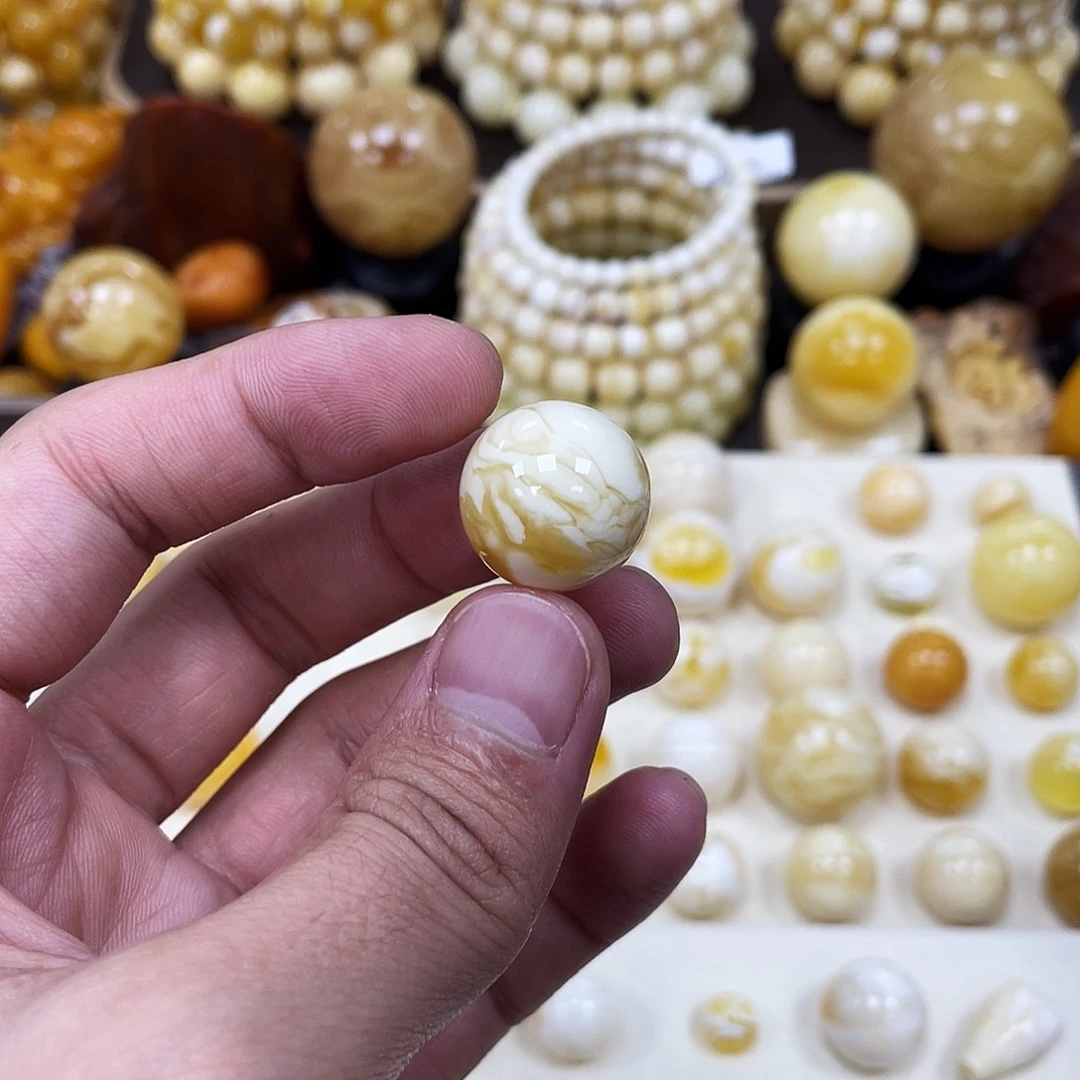 蜜蜡未镶嵌珠宝奇石18.2mm【溶洞金丝金瓷白】圆珠