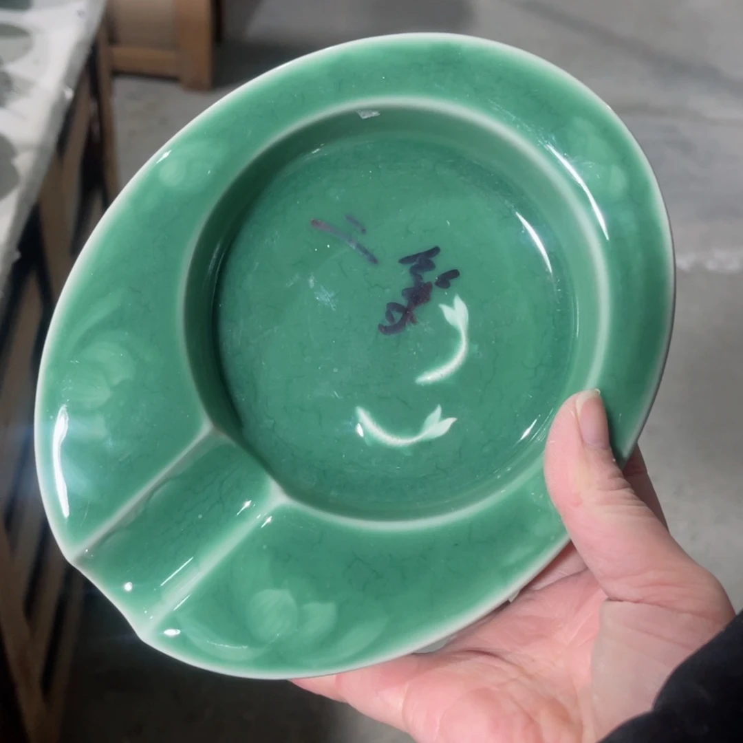 瓷片哈哈哈哈哈哈哈哈呼呼