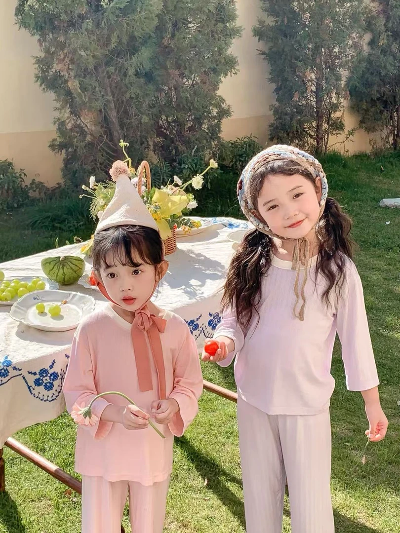 三只小鸭提花罗纹套装     2001