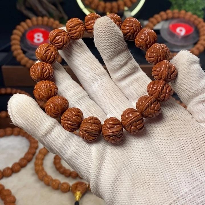 桃核吊坠b**?秦岭龙纹