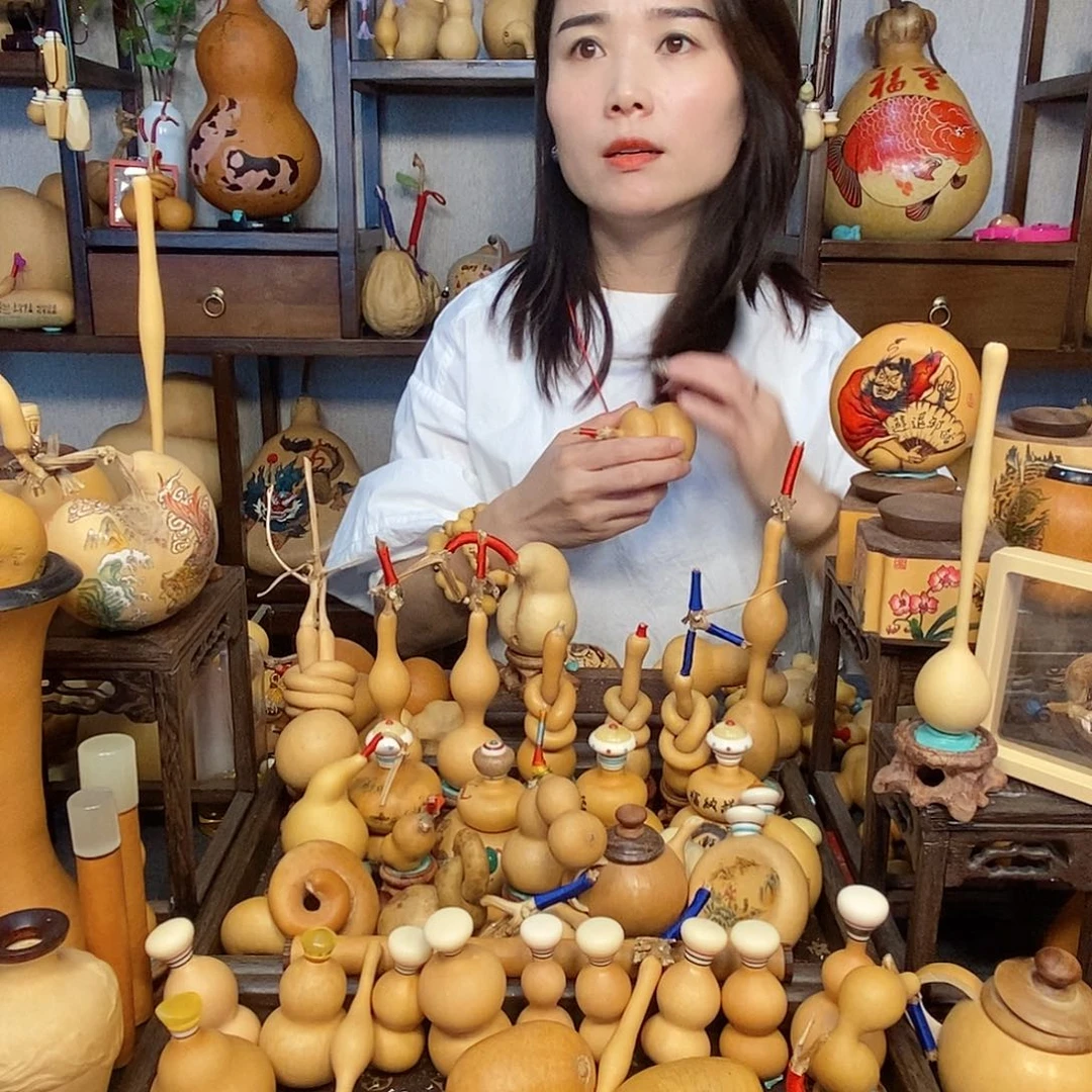 珊****9咕噜咕噜咕噜咕噜咕噜糊涂