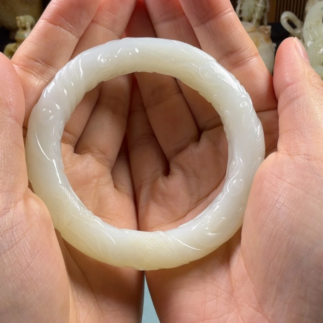 古瓷古玉手镯鬼*
