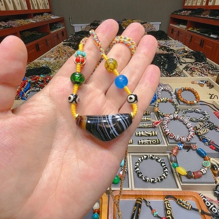 未镶嵌玛瑙/玉髓珠宝奇石