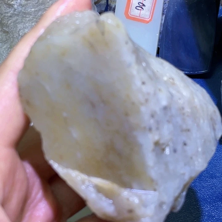 和田玉未镶嵌珠宝半成品