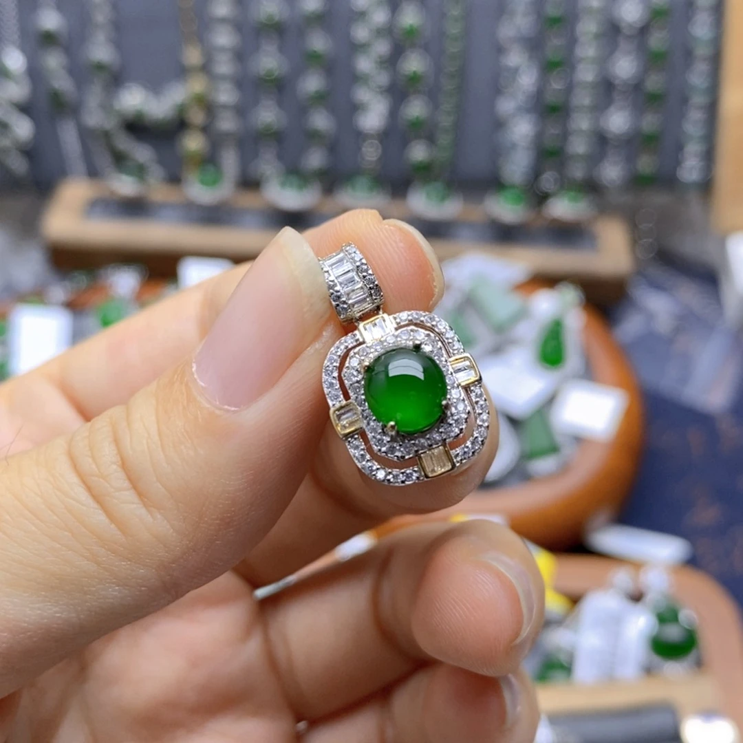 翡翠银S925镶嵌颈饰?***吊坠