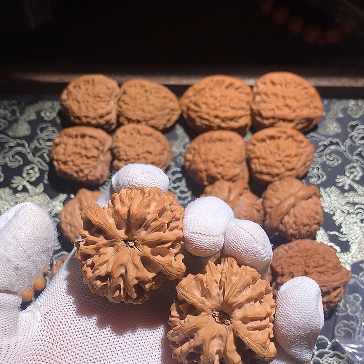 文玩手把件 龙门涧42全品