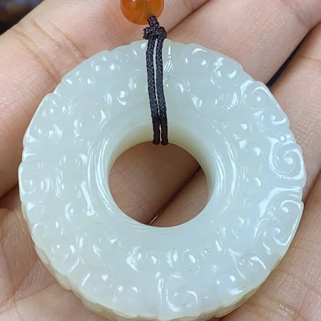 和田玉未镶嵌挂件蓝**烟