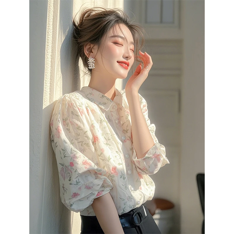 白色印花衬衫2025春季新款轻奢高级感超好看独特漂亮法式长袖上衣