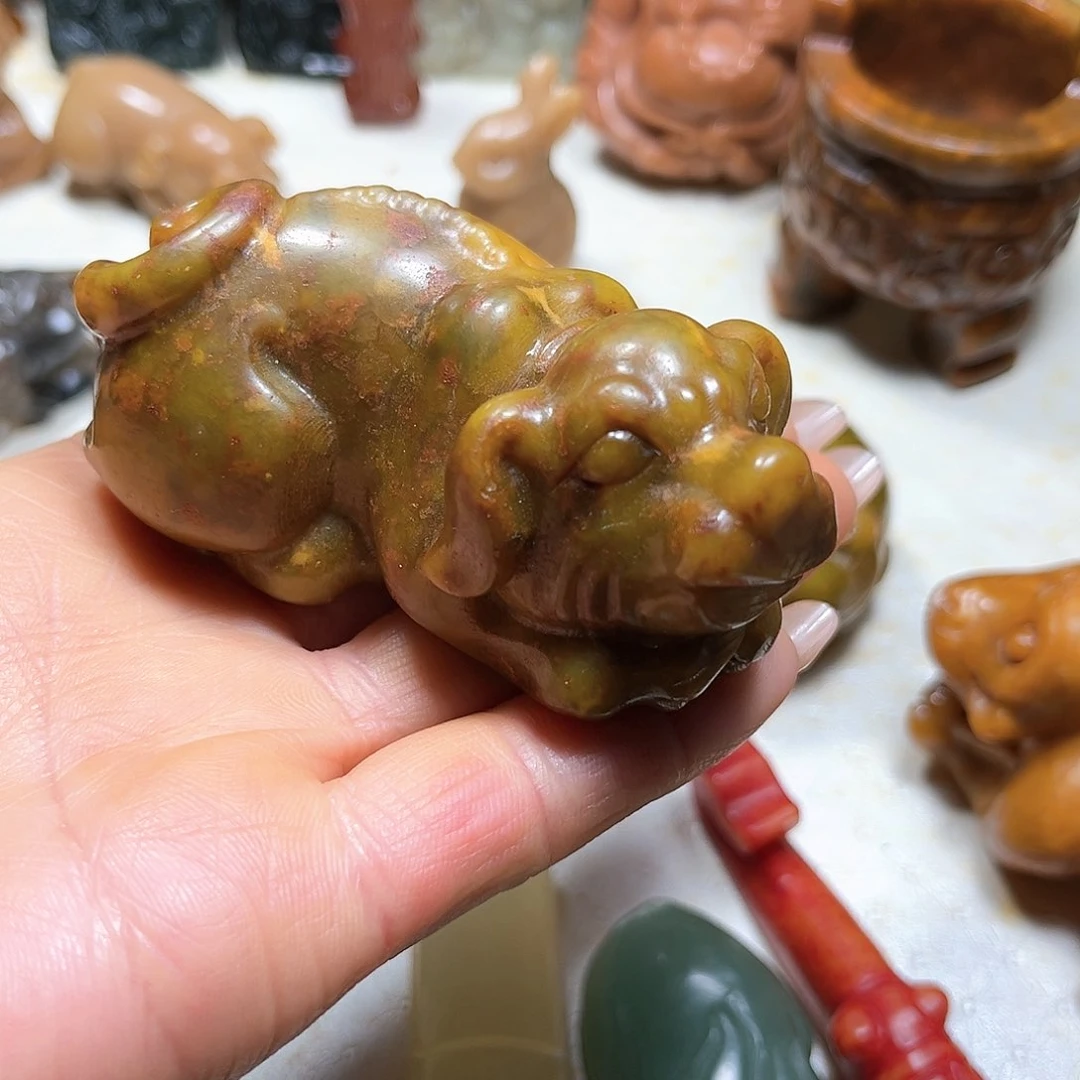 白玉菩提吊坠白玉菩提吊坠