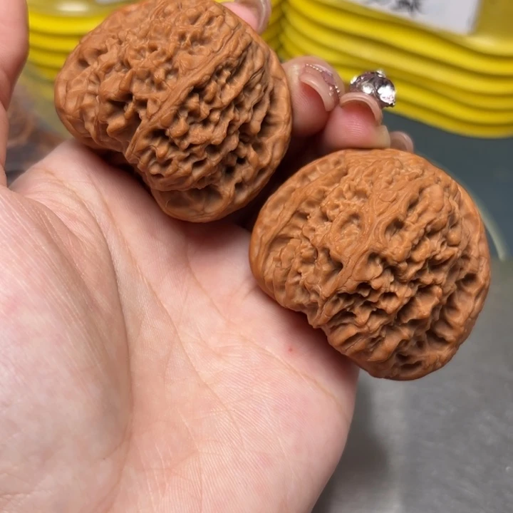 文玩核桃吊坠46-26290-02