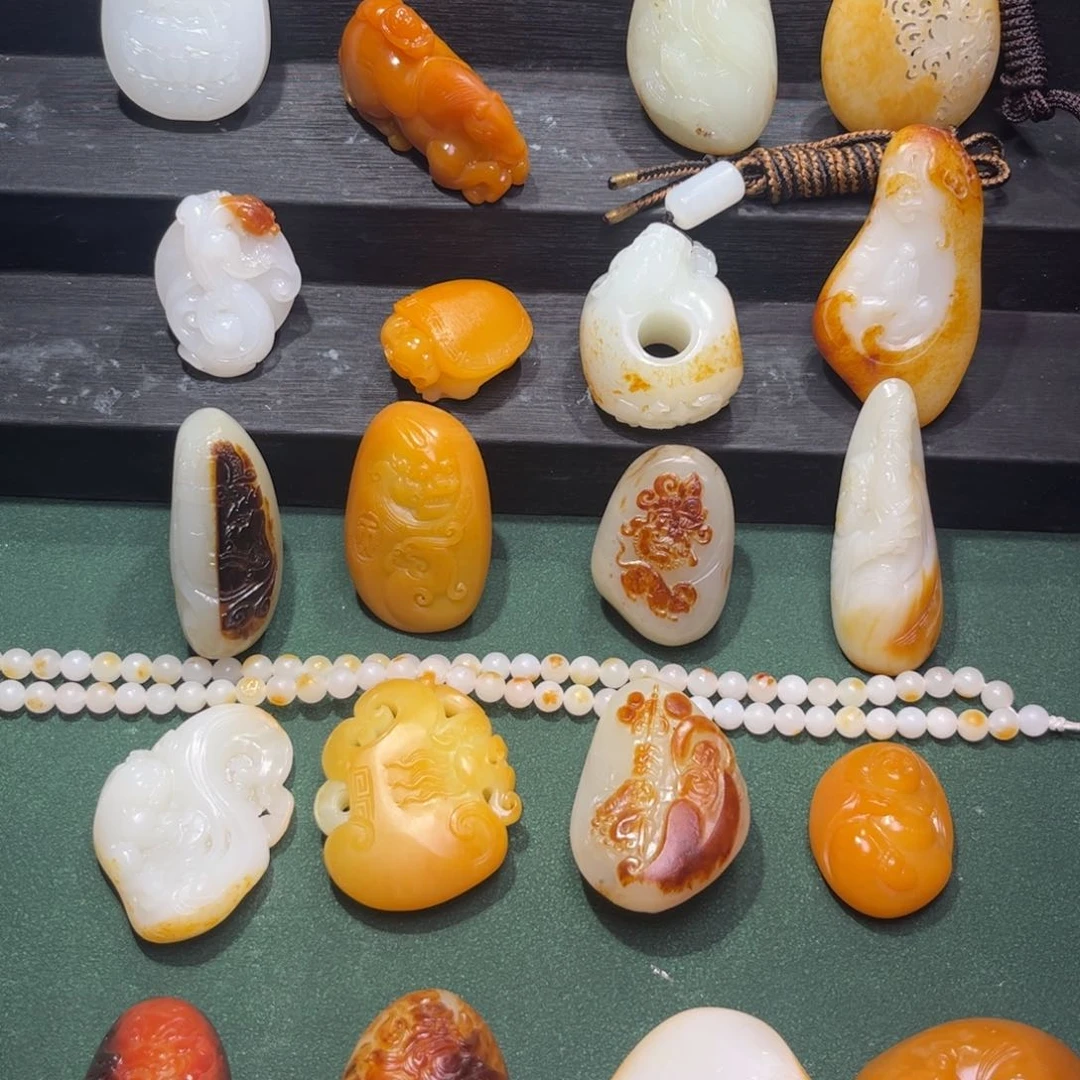 和田玉未镶嵌颈饰