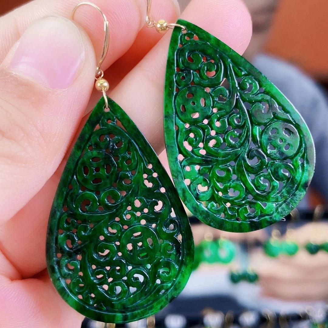 翡翠18K金镶嵌耳饰