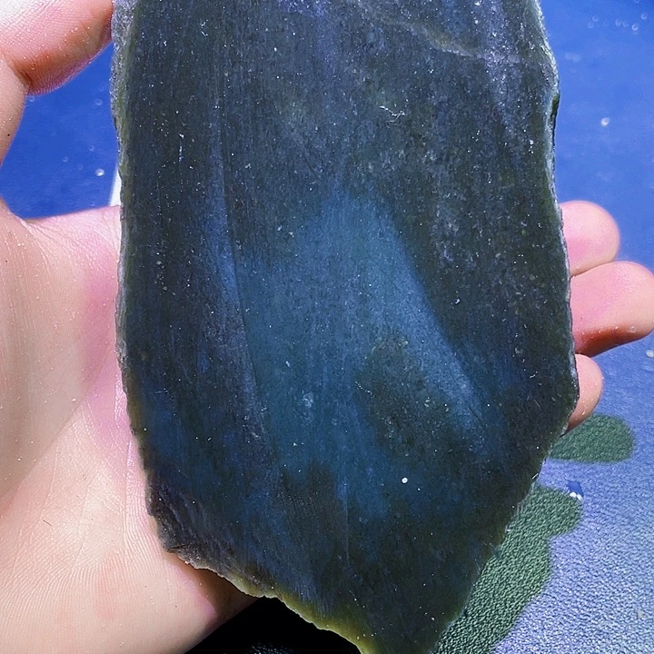 未镶嵌和田玉（糖玉）珠宝半成品