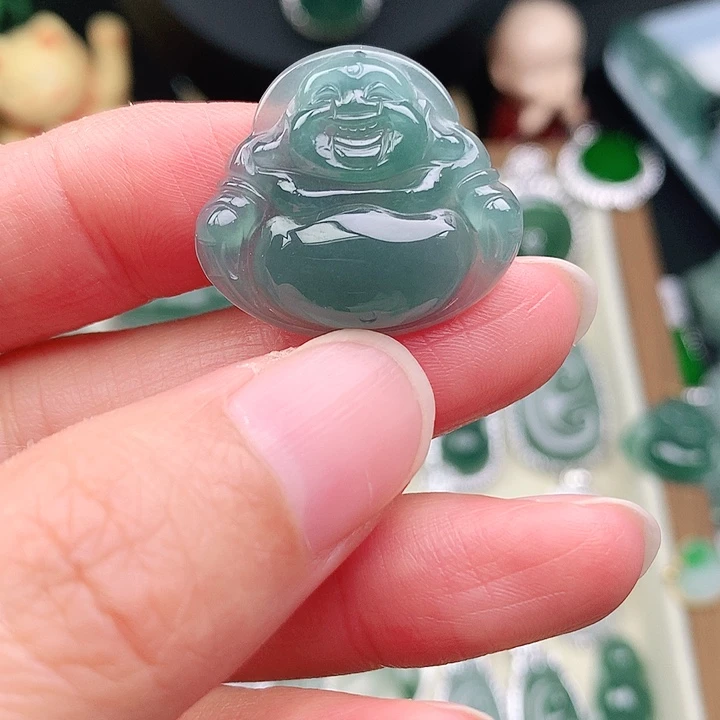 颈饰未镶嵌翡翠吊坠