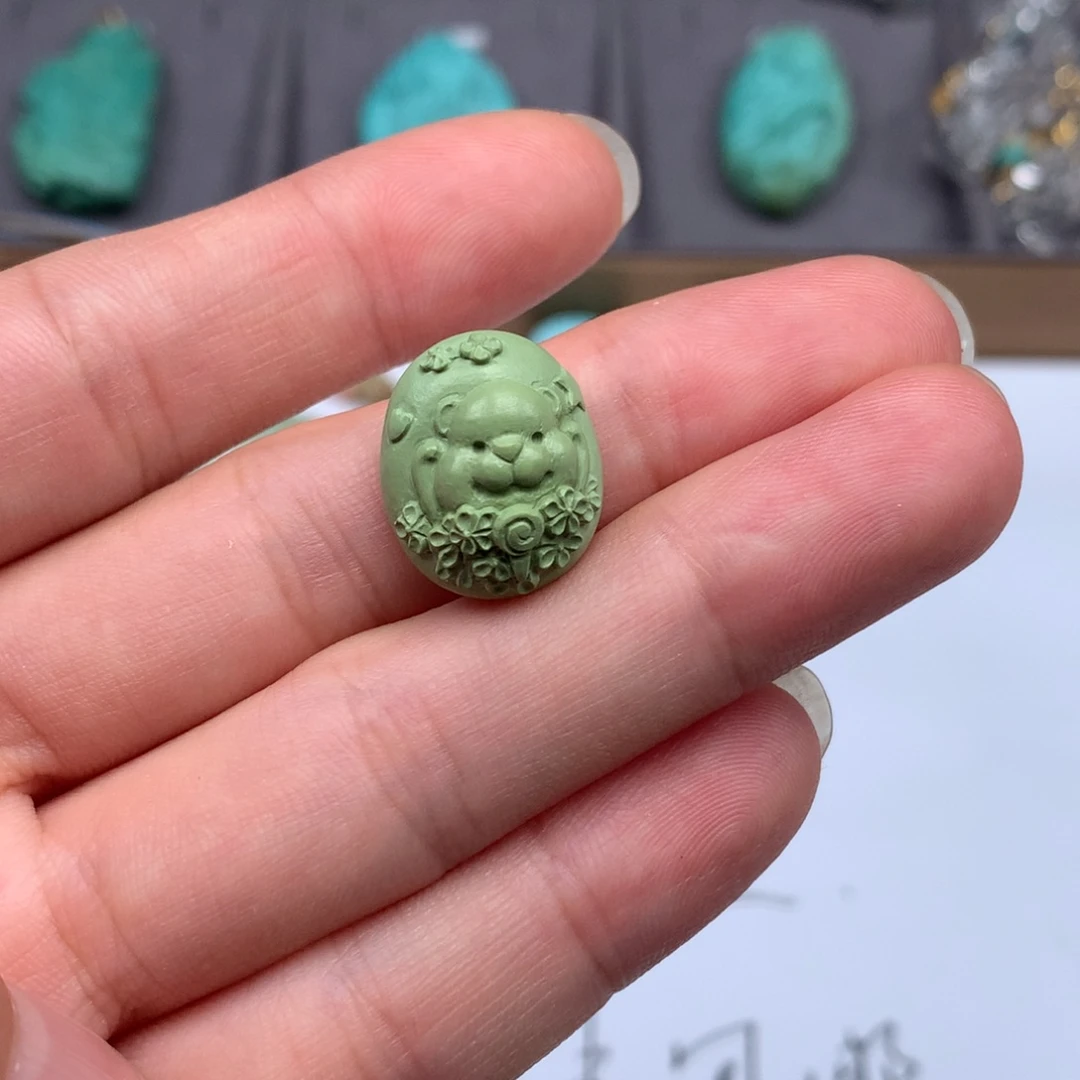 晓***晓未镶嵌绿松石绿松石