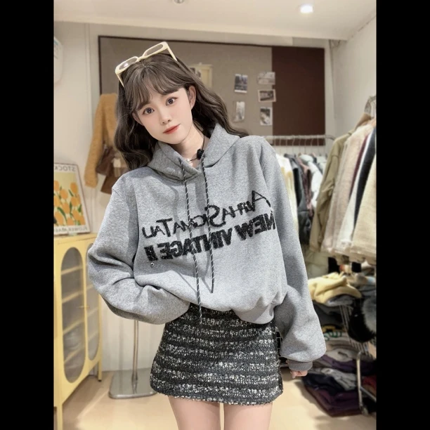 拾一·闪耀登场 手工珠珠卫衣➕呢子裙（分开拍）