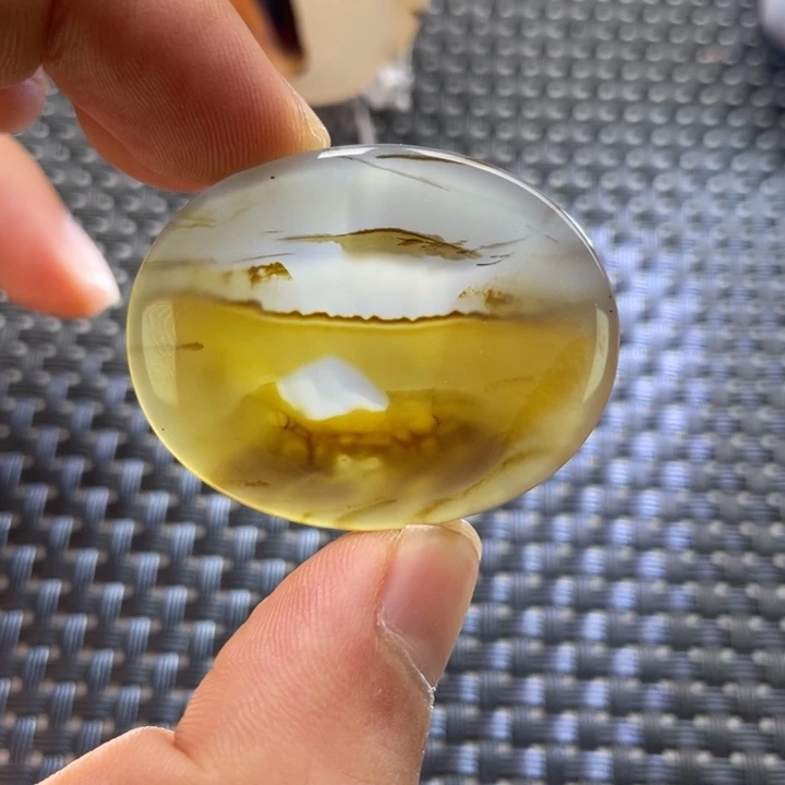 未镶嵌颈饰玛瑙/玉髓微***?