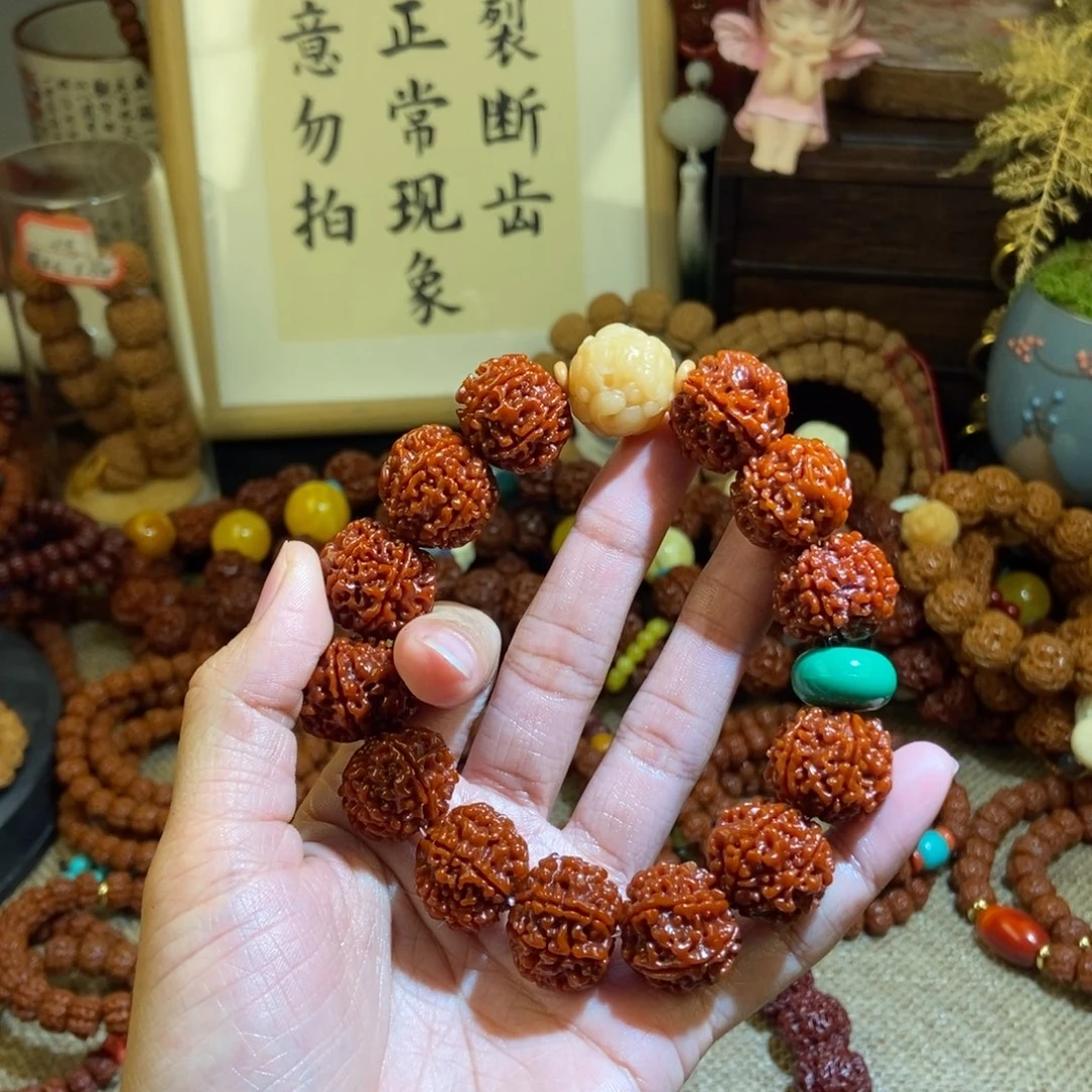 金刚菩提手串206玉化貔貅绿扣