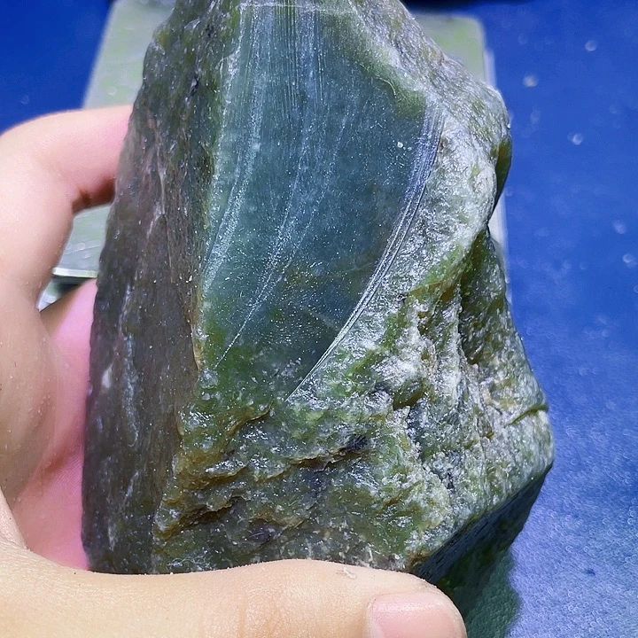 未镶嵌和田玉（糖玉）珠宝半成品