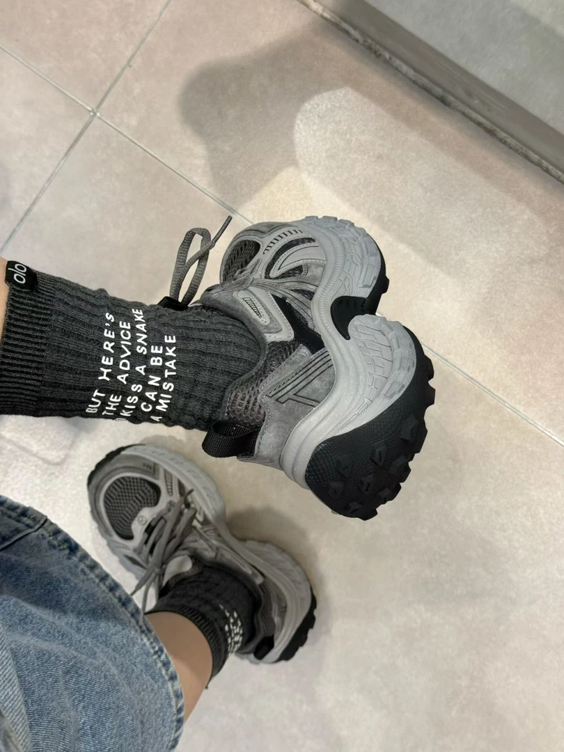 真皮厚底加绒老爹鞋2025新款运动鞋增高系带跑步鞋透气厚底运动鞋