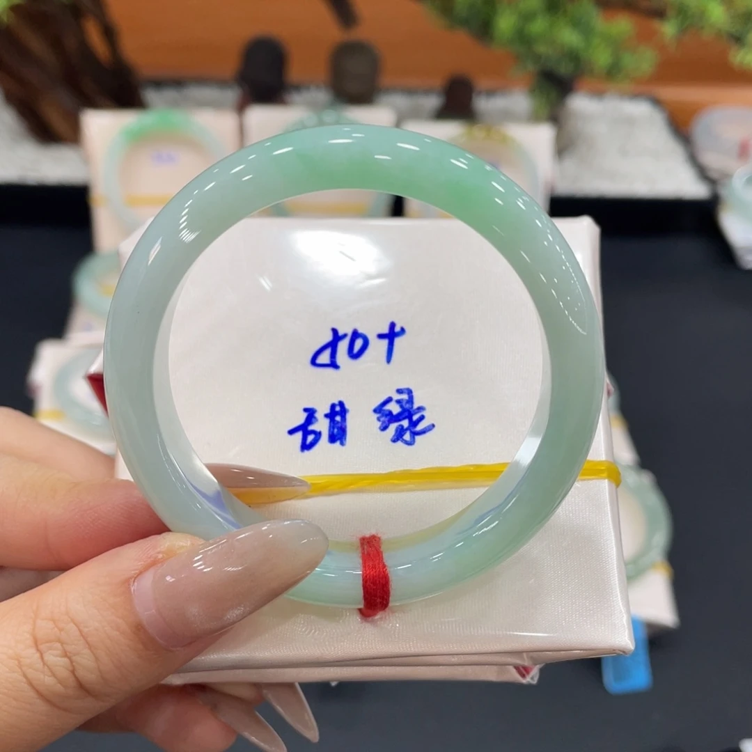 未镶嵌手镯翡翠缅甸天然翡翠手镯