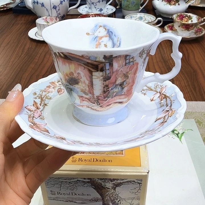 瓷片茶杯茶杯茶壶茶杯茶壶茶杯