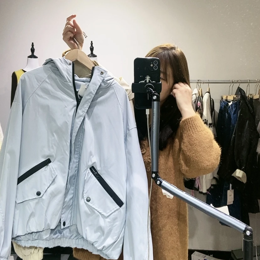 【闪购商品】蓝色外套