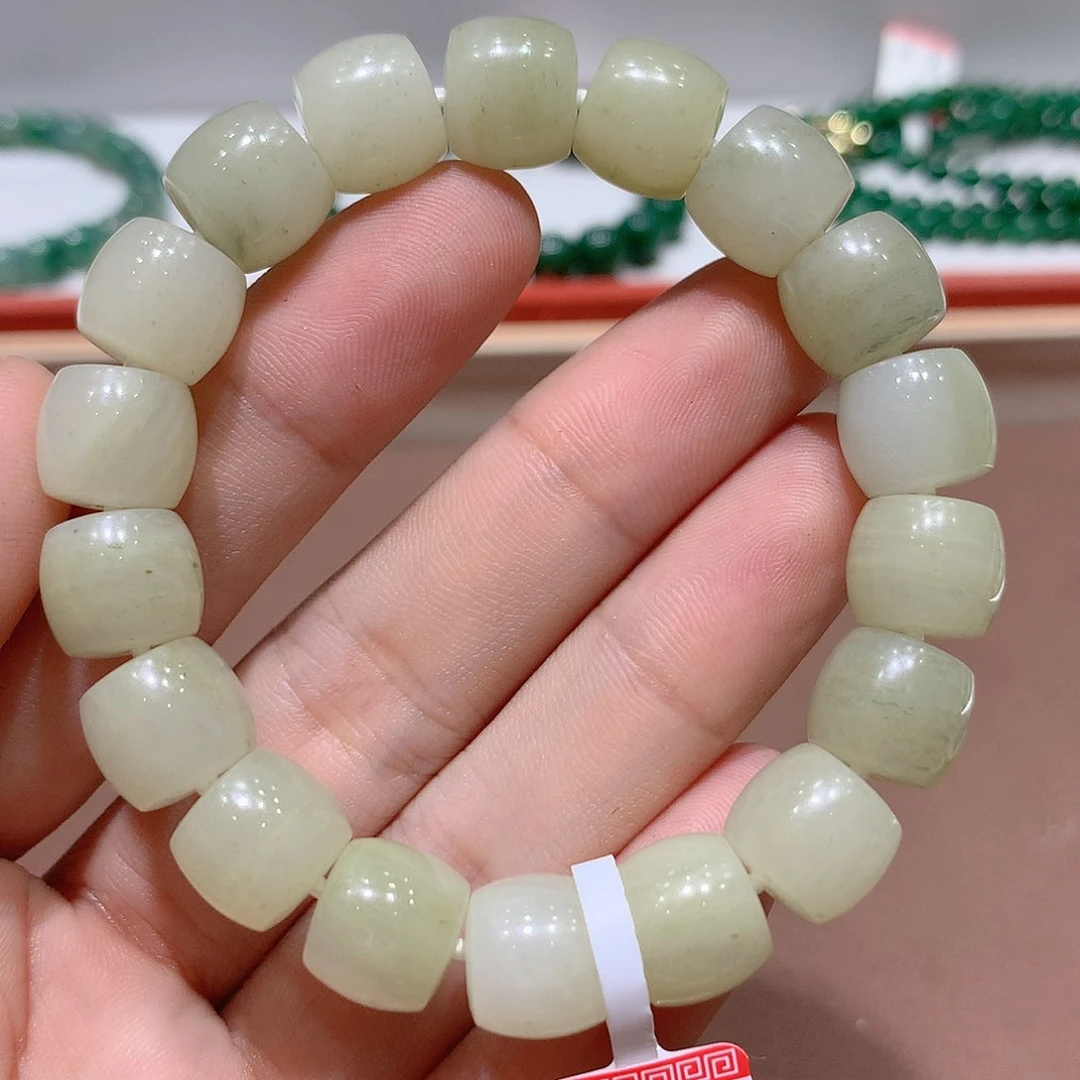 独山玉未镶嵌手串