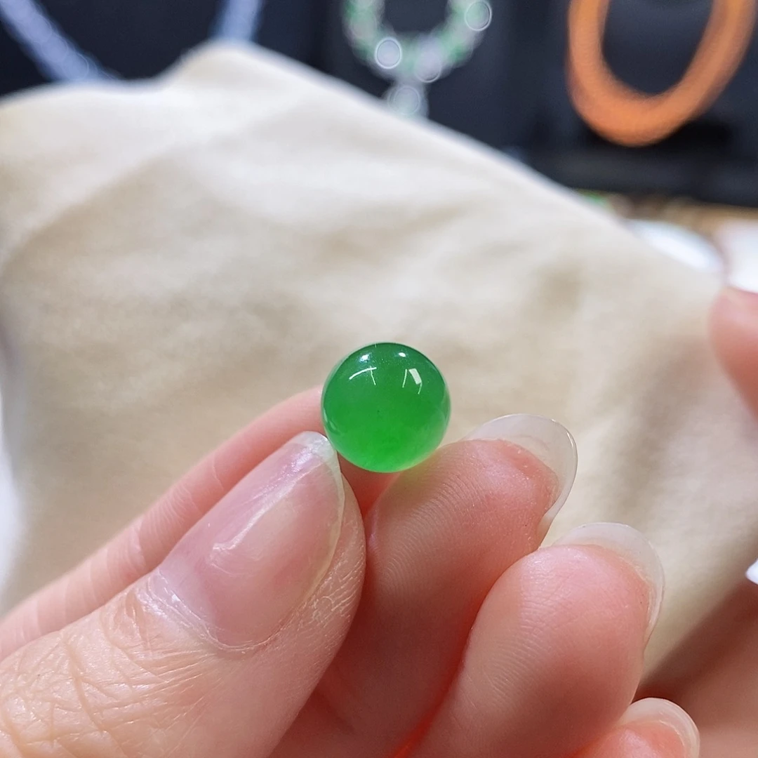翡翠挂件未镶嵌卡9.1