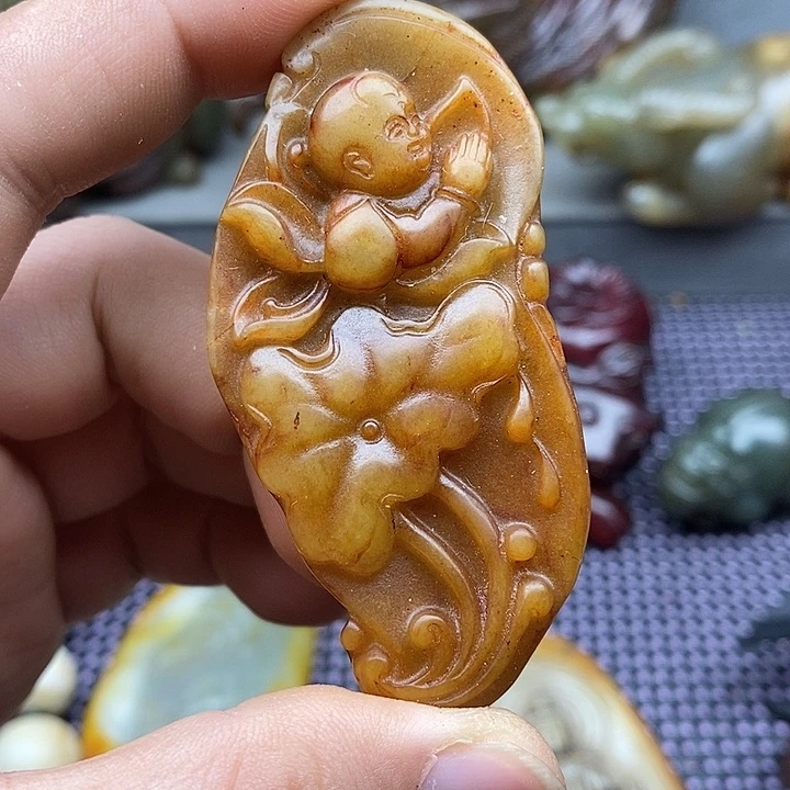 未镶嵌蛇纹石玉颈饰