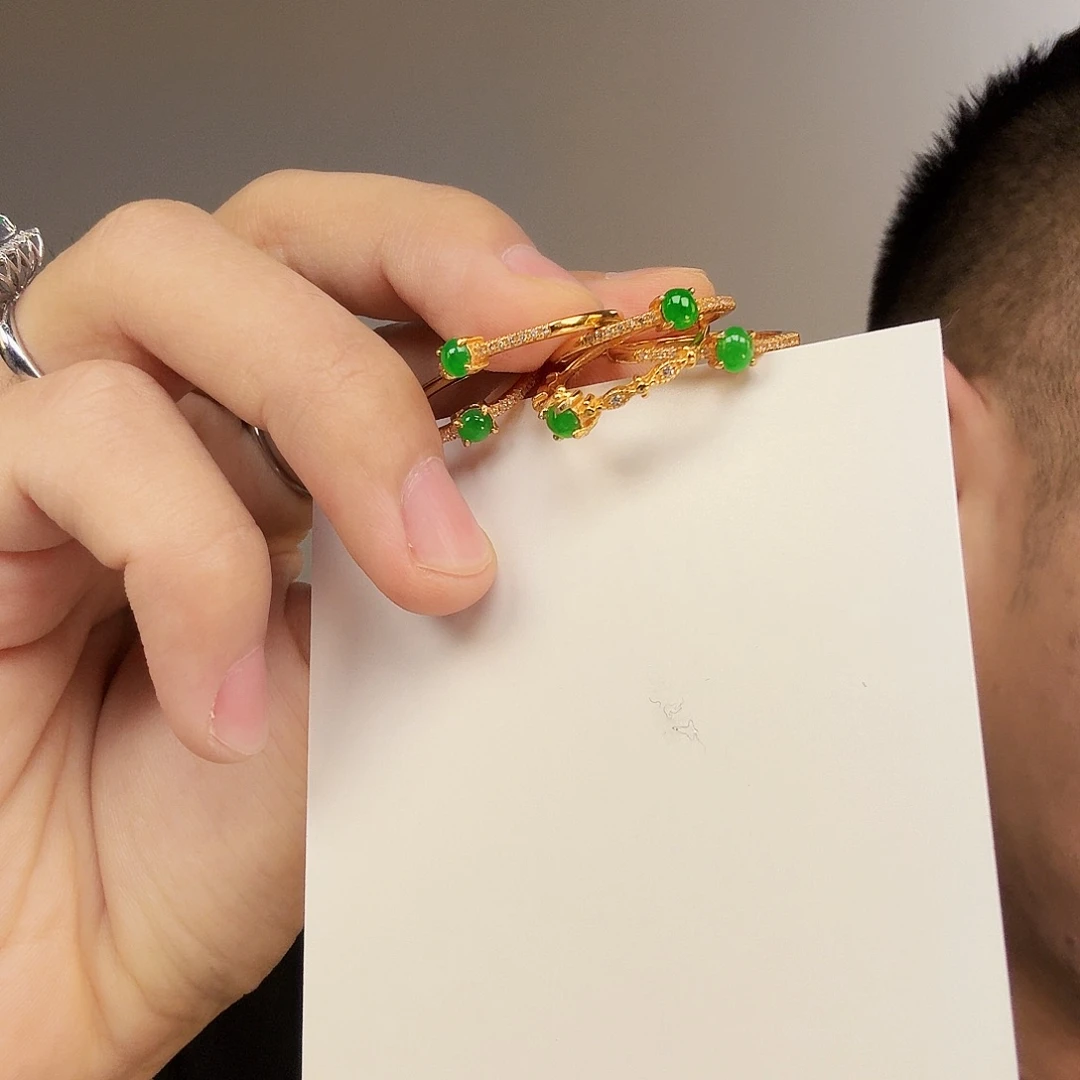 翡翠银S925镶嵌颈饰一件