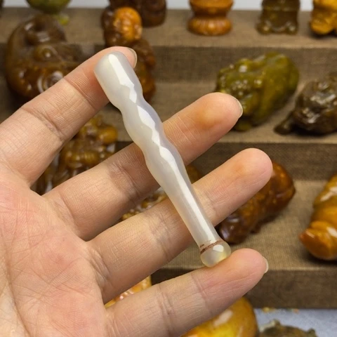 蛇纹石玉未镶嵌颈饰71