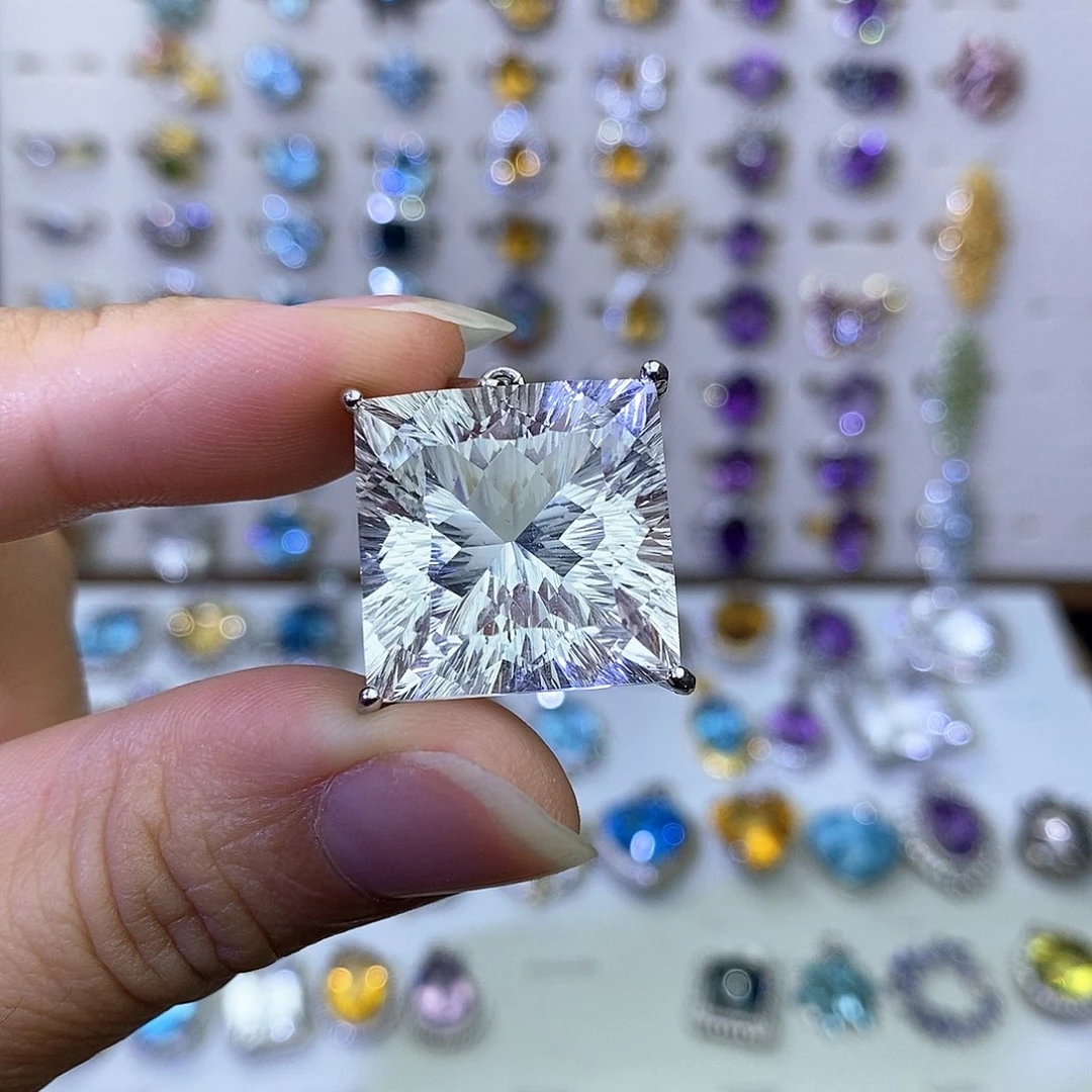 吊坠(不含链)银S925镶嵌水晶啥**儿不含证书